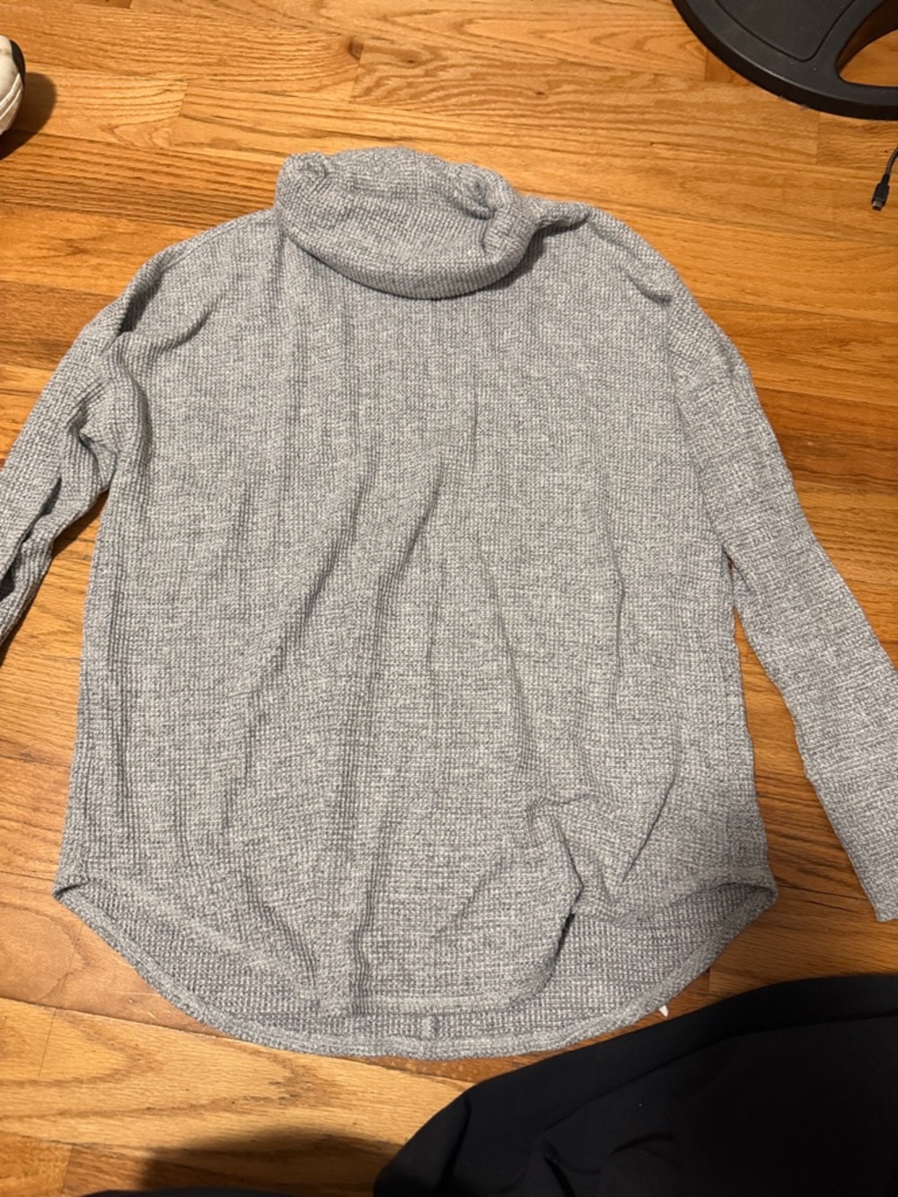 Time and Tru Heather Gray Knit Turtleneck Sweater